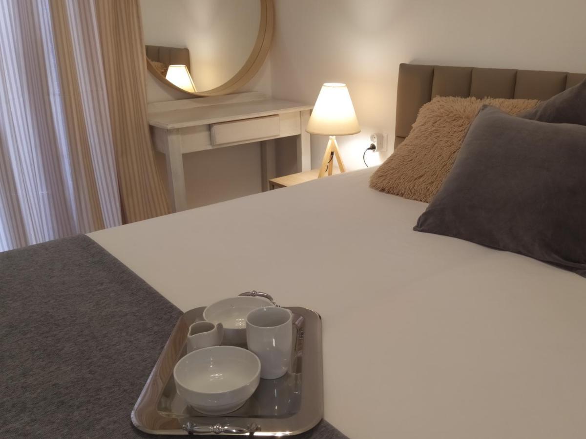 Aronis Apartments Беницес Екстериор снимка