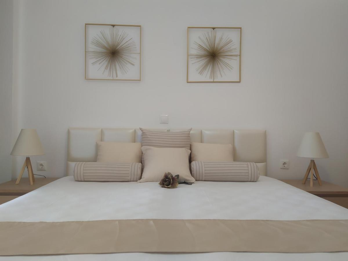Aronis Apartments Беницес Екстериор снимка